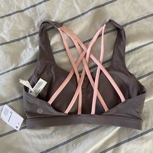 NWT Pink and Purple Free to be Serene bra